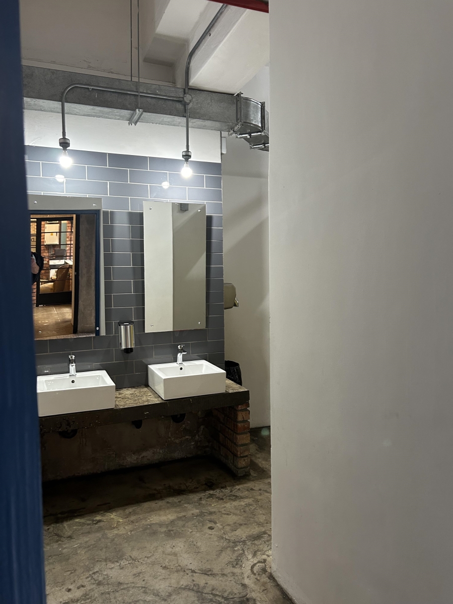 To Let Commercial Property for Rent in Woodstock Western Cape